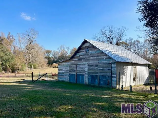 $763,000 | 3058 Highway 966, St. Francisville, LA 70775