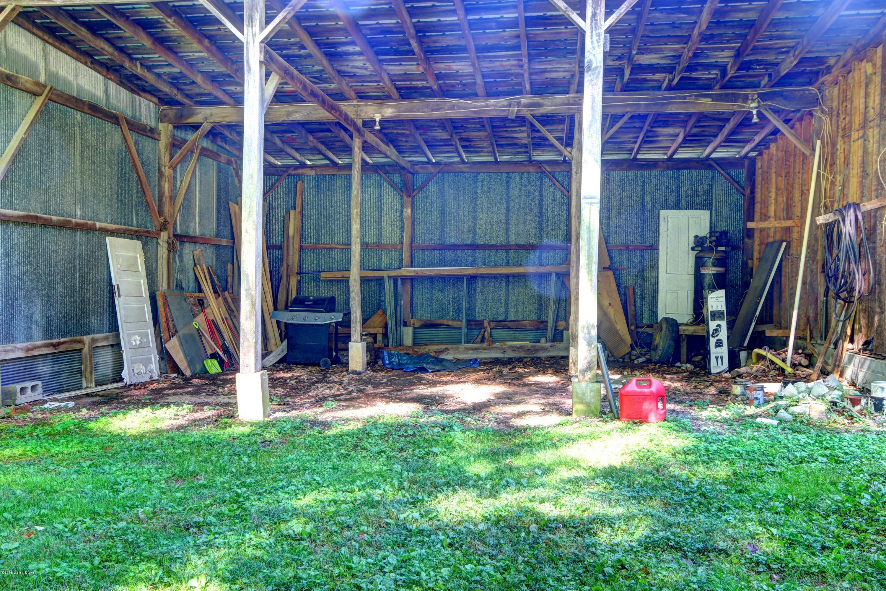 3050 Weavers Run West Point, KY 40177 - Photo 10 of 61 Three car shed!!