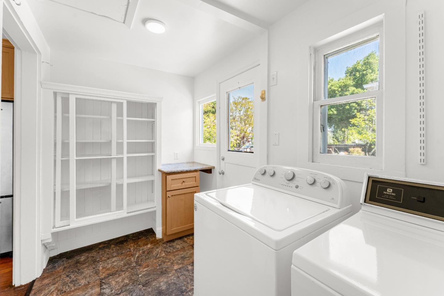 126 North Ellsworth Avenue San Mateo, CA 94401 - Photo 23 of 29