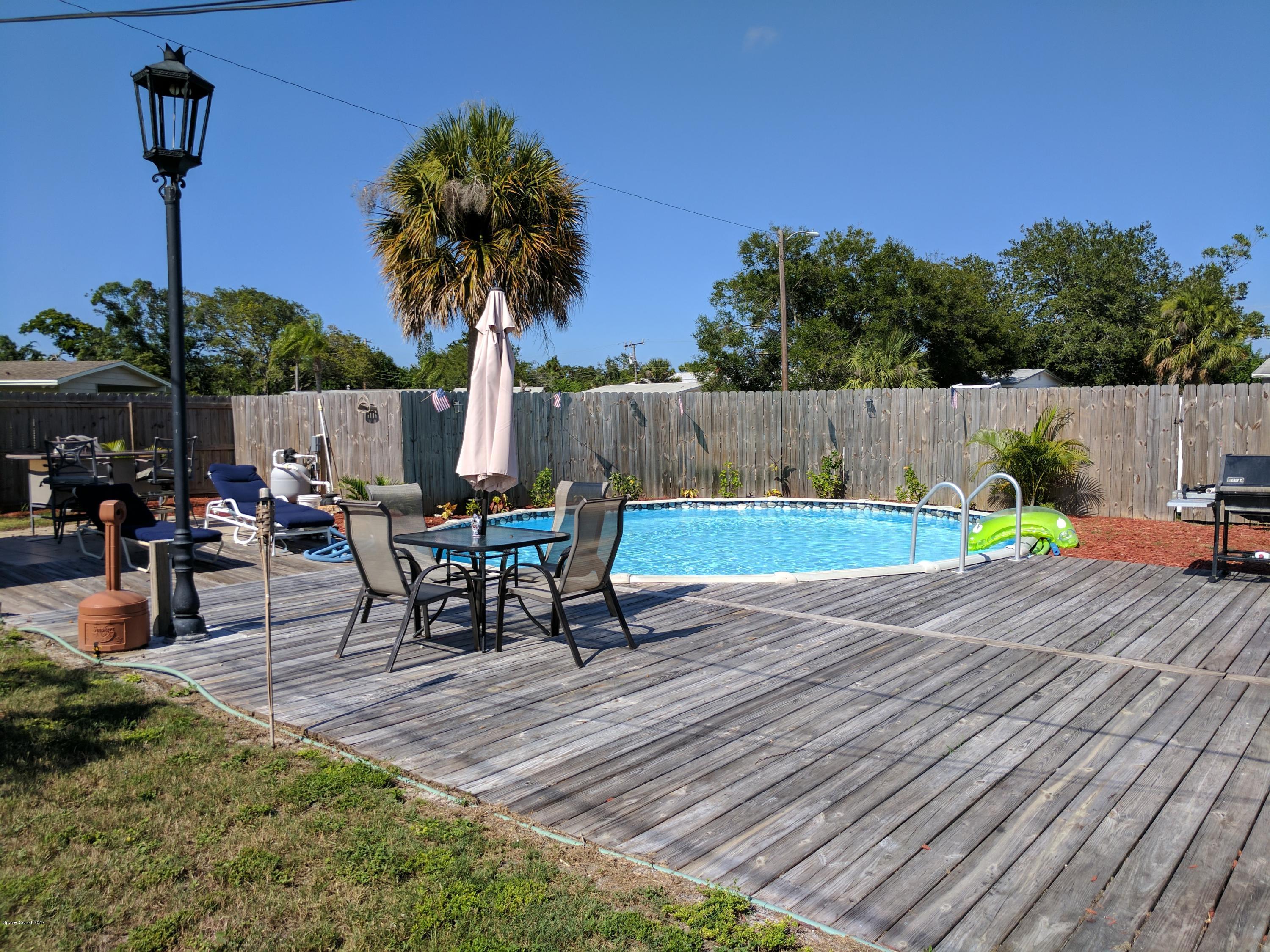 2020 Little John Road Melbourne, FL 32935 - Photo 28 of 29 Pool and Deck