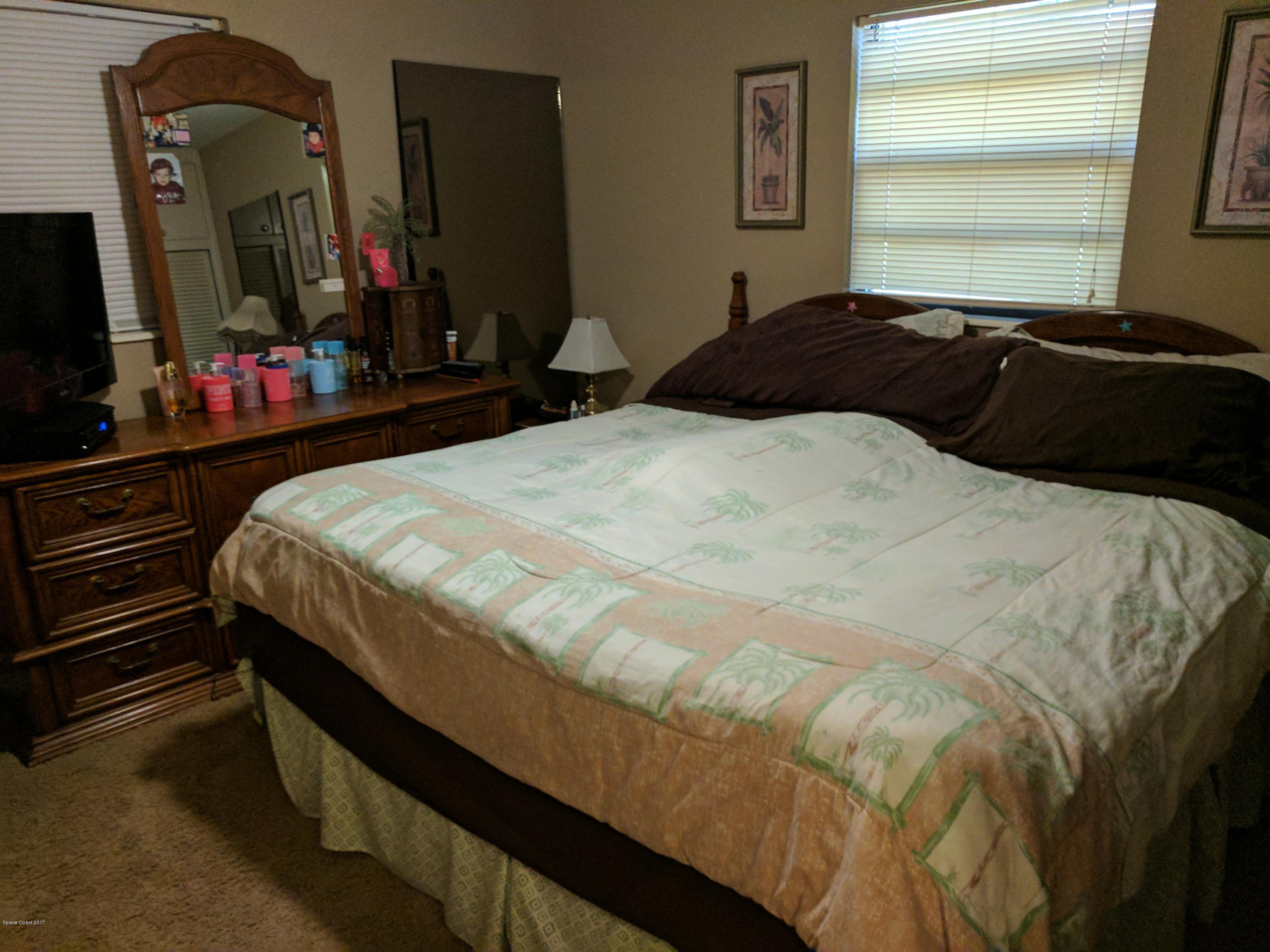 2020 Little John Road Melbourne, FL 32935 - Photo 10 of 29 Master (king bed)