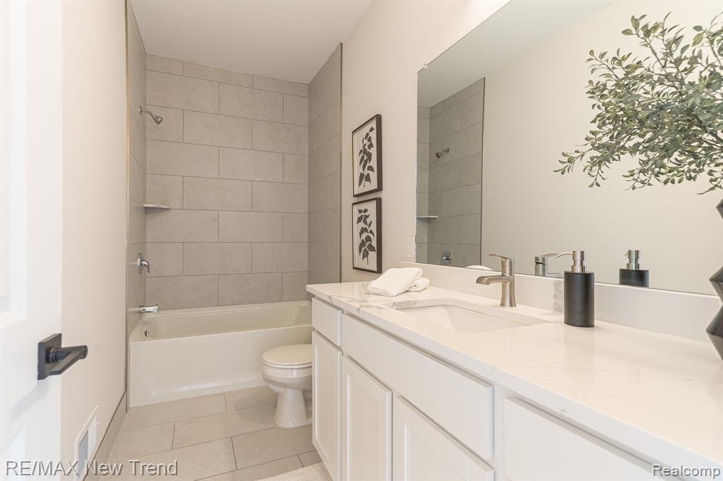 3184 Roma Court Wixom, MI 48393 - Photo 15 of 15 Gallery Image 15