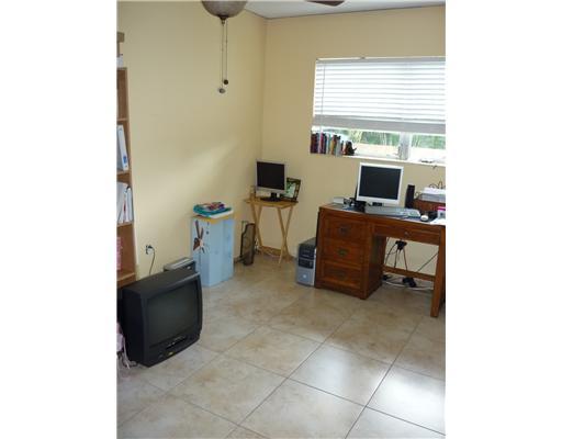 324 Bayside Road Palm Springs, FL 33461 - Photo 17 of 25 Additional Photo