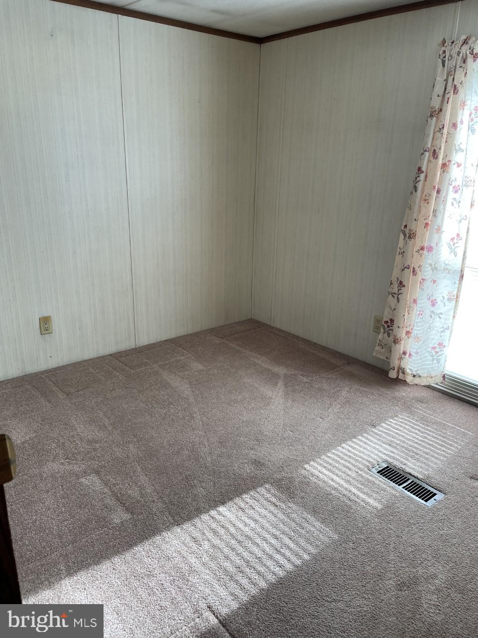 1 Iowa Road Wilmington, DE 19808 - Photo 8 of 19