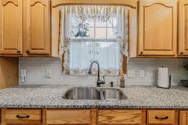 $310,000 | 165 Oakdale Avenue, Castle Shannon, PA 15234