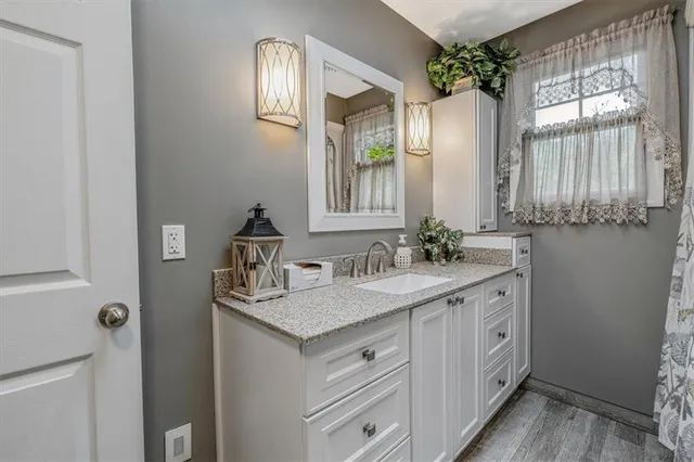 $310,000 | 165 Oakdale Avenue, Castle Shannon, PA 15234