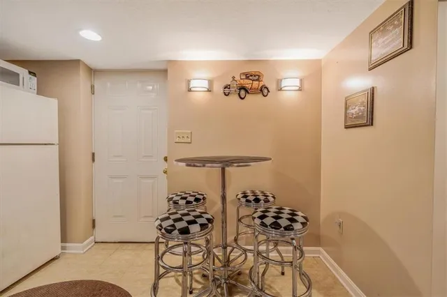 $310,000 | 165 Oakdale Avenue, Castle Shannon, PA 15234