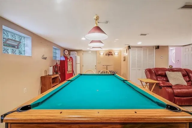 $310,000 | 165 Oakdale Avenue, Castle Shannon, PA 15234