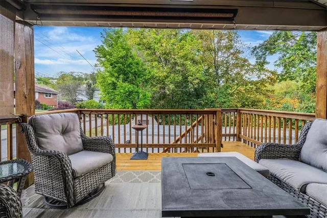 $310,000 | 165 Oakdale Avenue, Castle Shannon, PA 15234