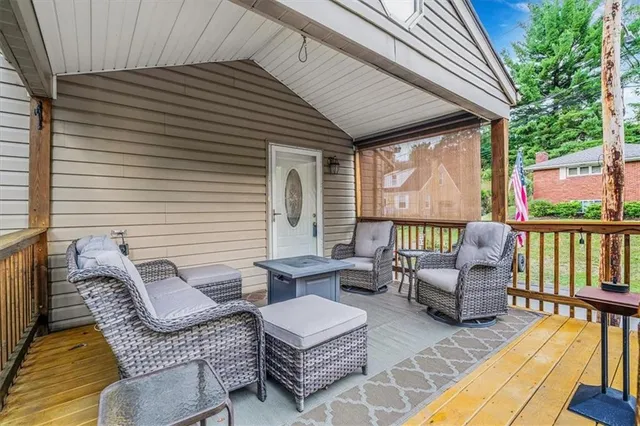 $310,000 | 165 Oakdale Avenue, Castle Shannon, PA 15234