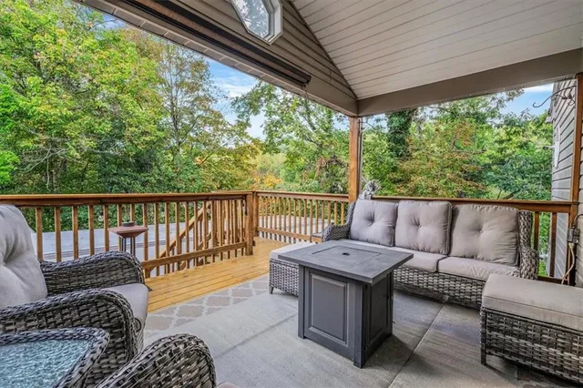 $310,000 | 165 Oakdale Avenue, Castle Shannon, PA 15234