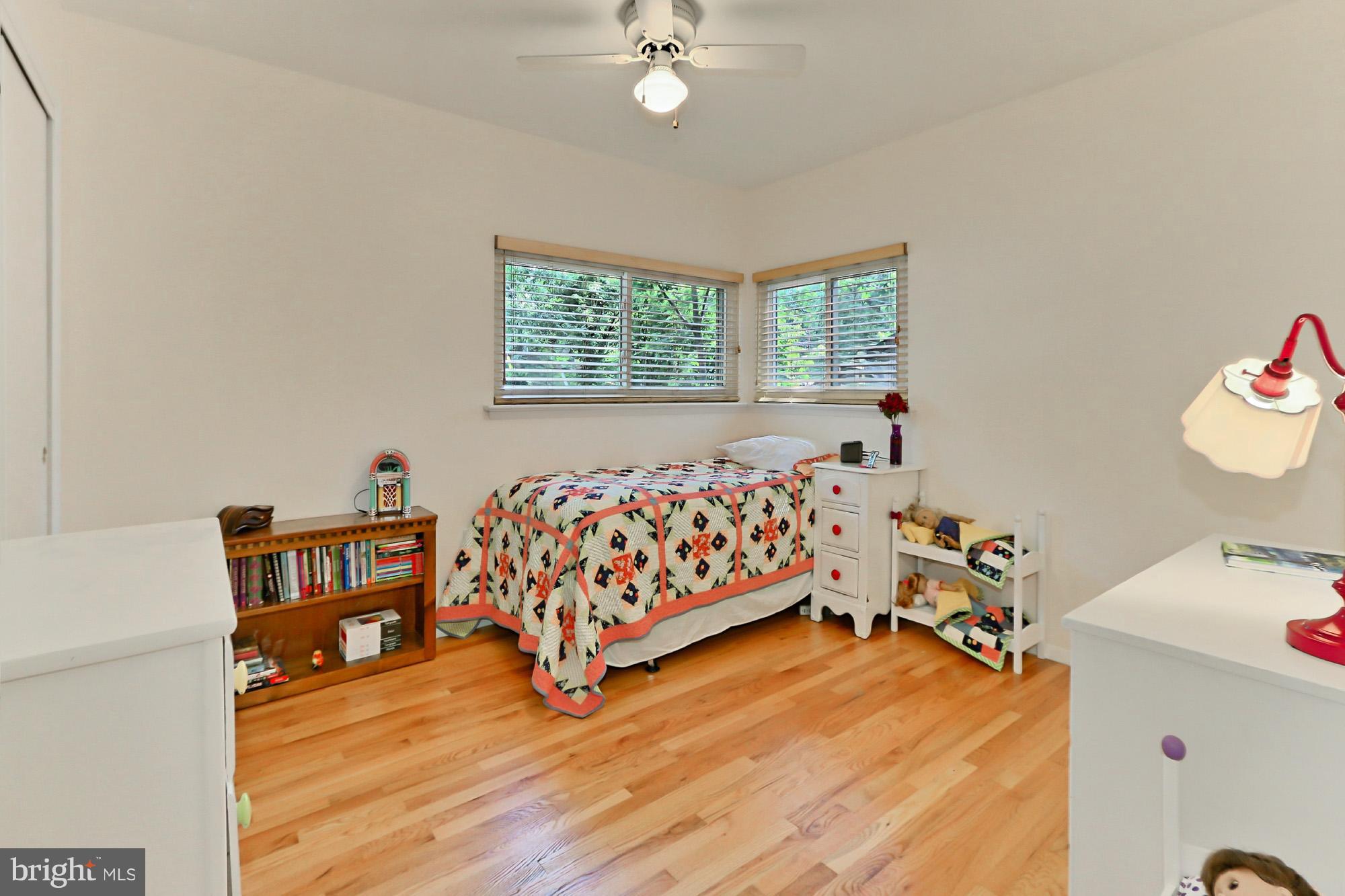 6337 Camilla Street Springfield, VA 22152 - Photo 17 of 30 Bedroom