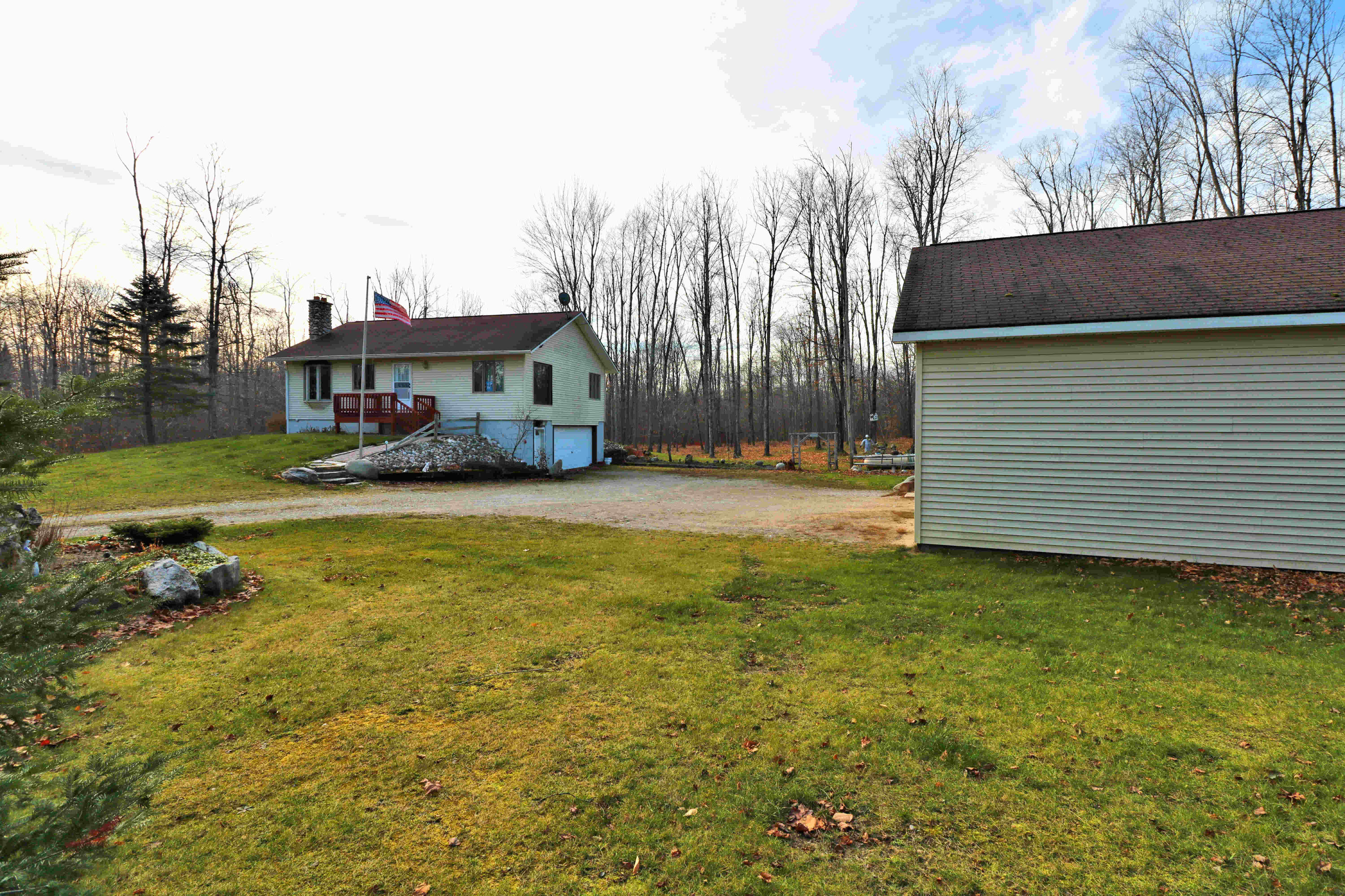 5802 North Webb Road Hessel, MI 49745 - Photo 11 of 37 Gallery Image 11