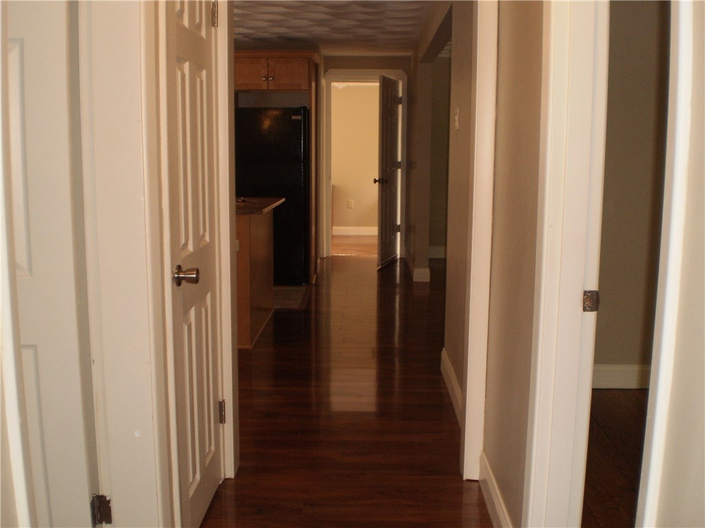 65 Lakeland Road Cranston, RI 02910 - Photo 12 of 30