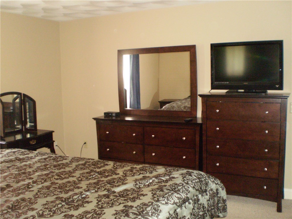 65 Lakeland Road Cranston, RI 02910 - Photo 15 of 30