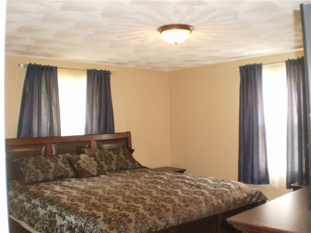 65 Lakeland Road Cranston, RI 02910 - Photo 17 of 30
