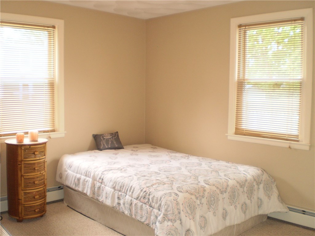 65 Lakeland Road Cranston, RI 02910 - Photo 18 of 30