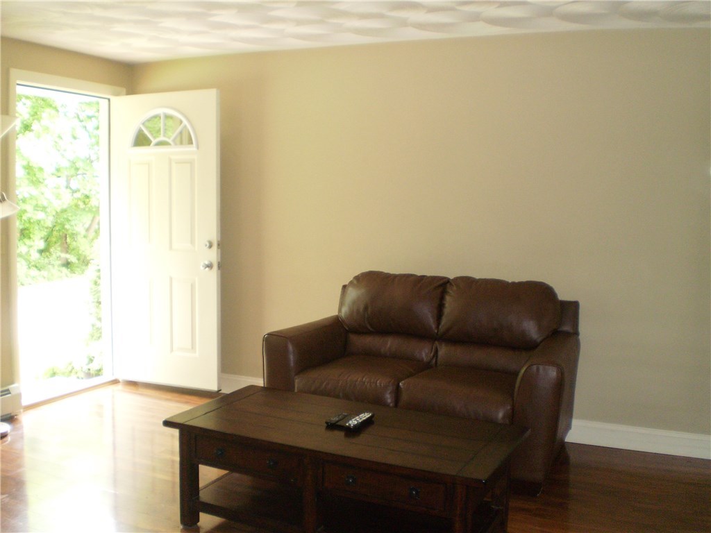 65 Lakeland Road Cranston, RI 02910 - Photo 8 of 30