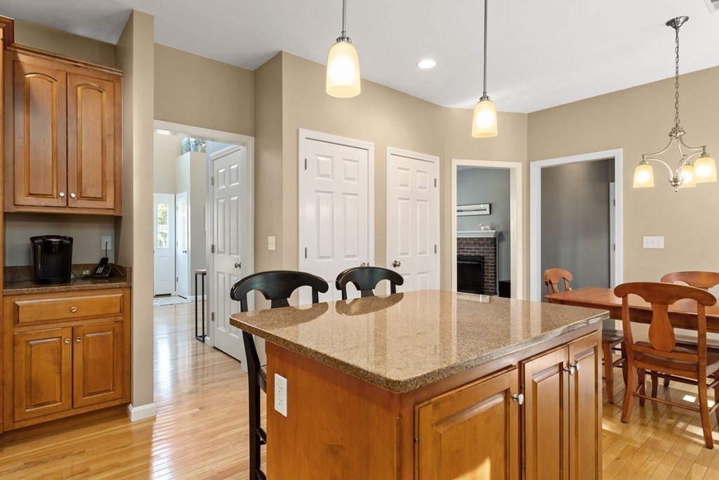69 Meadowbrook Road Franklin, MA 02038 - Photo 15 of 42 Gallery Image 15