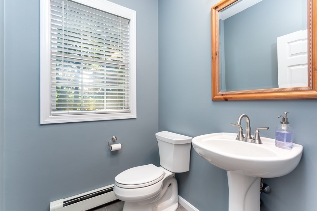 69 Meadowbrook Road Franklin, MA 02038 - Photo 20 of 42 Gallery Image 20