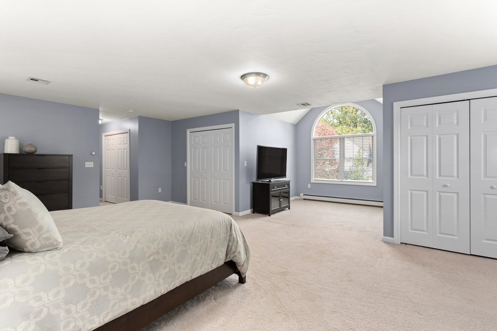 69 Meadowbrook Road Franklin, MA 02038 - Photo 26 of 42 Gallery Image 26