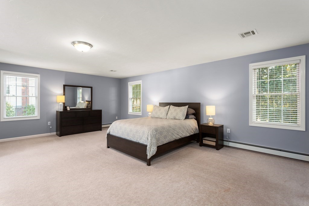 69 Meadowbrook Road Franklin, MA 02038 - Photo 27 of 42 Gallery Image 27