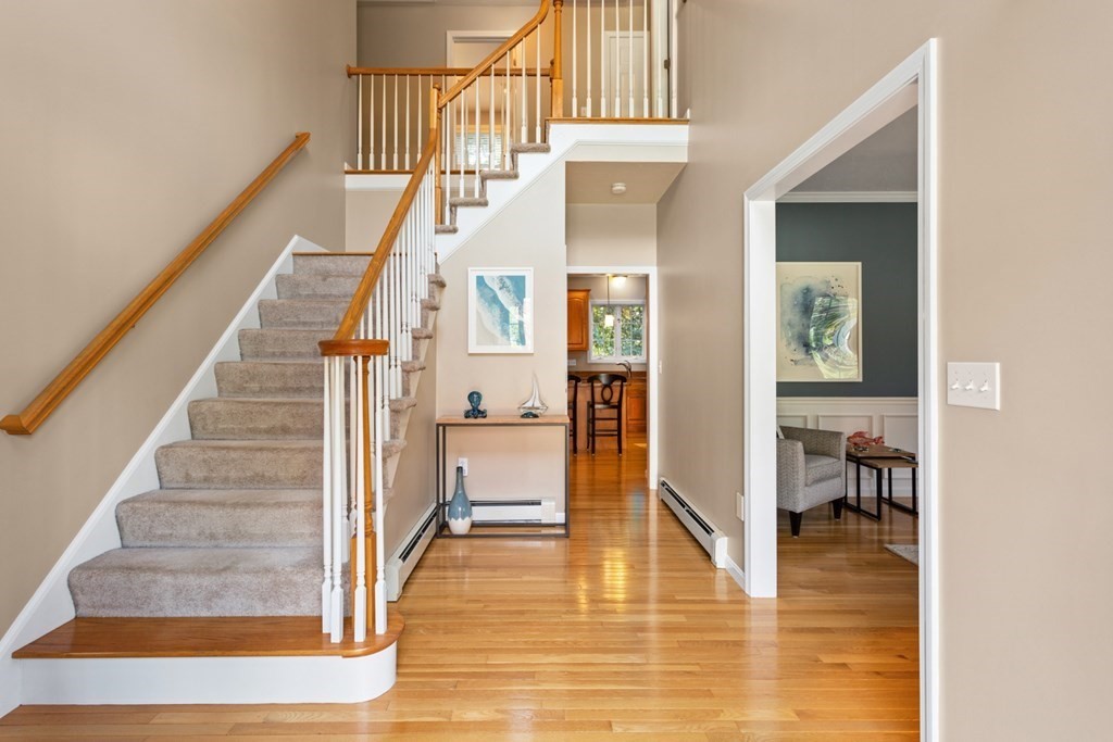 69 Meadowbrook Road Franklin, MA 02038 - Photo 3 of 42 Gallery Image 3