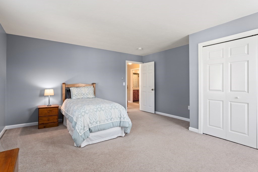 69 Meadowbrook Road Franklin, MA 02038 - Photo 34 of 42 Gallery Image 34