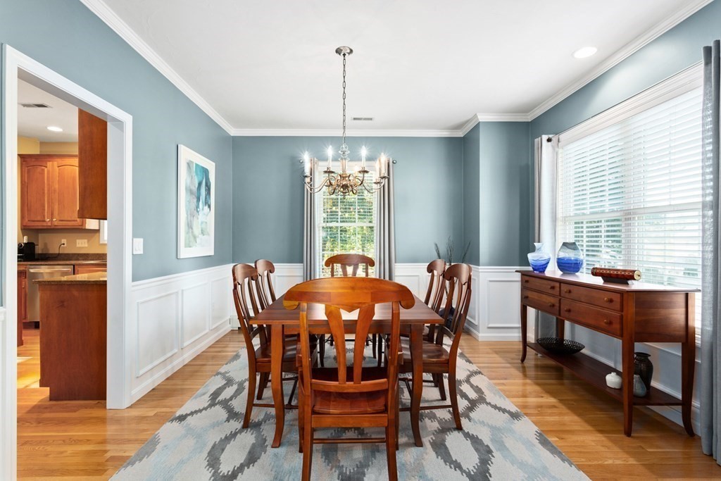 69 Meadowbrook Road Franklin, MA 02038 - Photo 8 of 42 Gallery Image 8