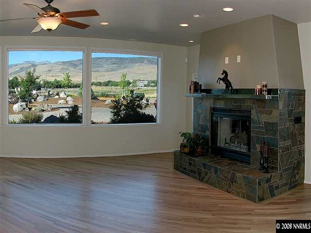 9011 Timothy Drive Reno, NV 89511 - Photo 8 of 9 Photo 8