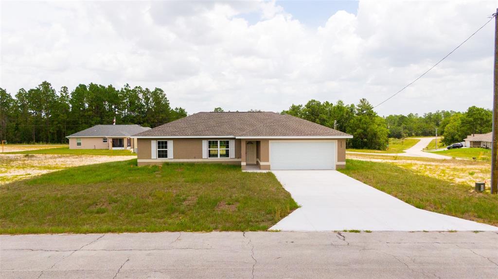 13020 Southwest 84th Terrace Road Ocala, FL 34473 - Photo 2 of 16