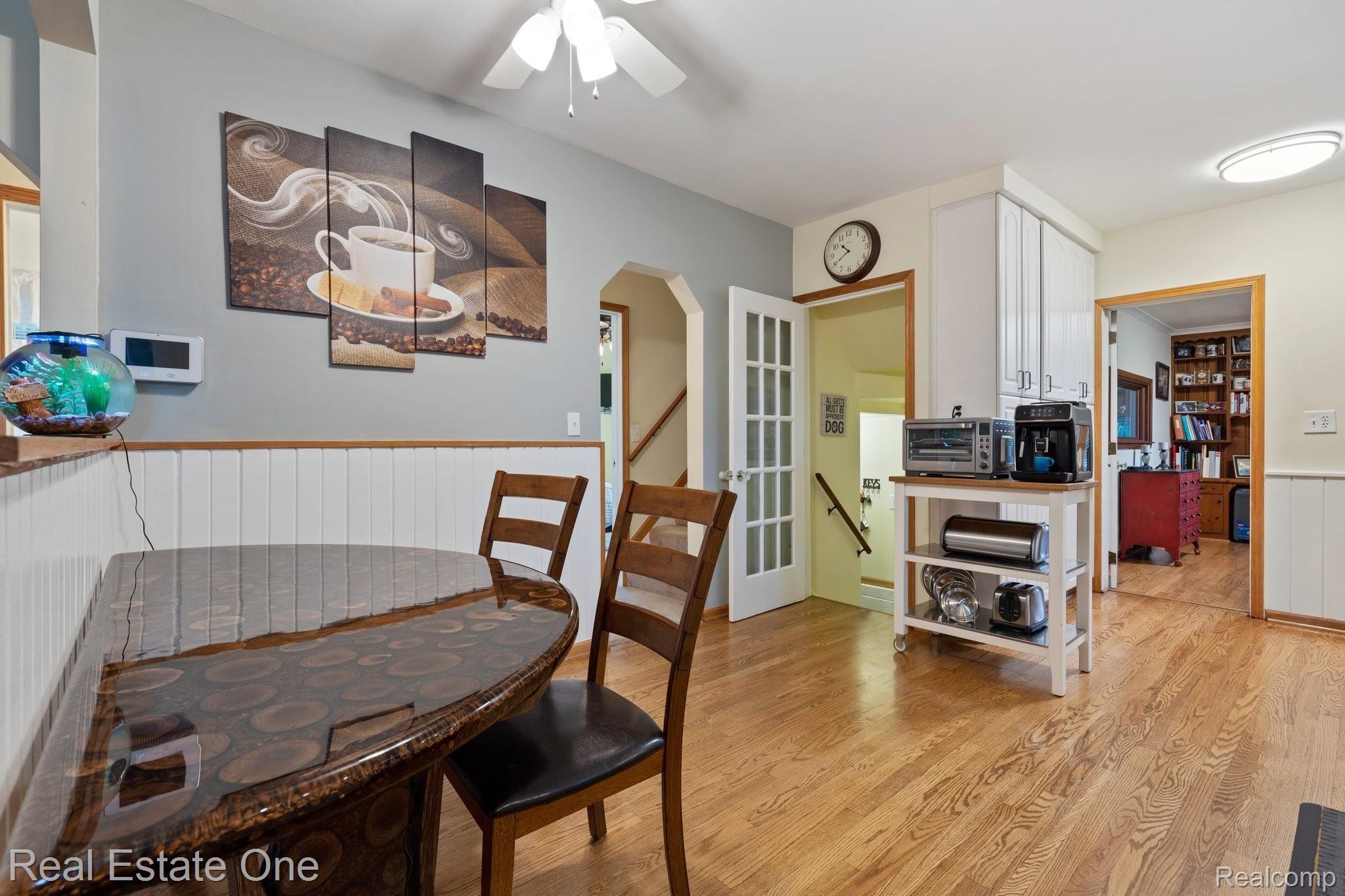 2721 Culbertson Avenue Rochester, MI 48307 - Photo 12 of 52 DINING AREA & VIEW OF OFFICE/POSSIBLE 4TH BEDROOM