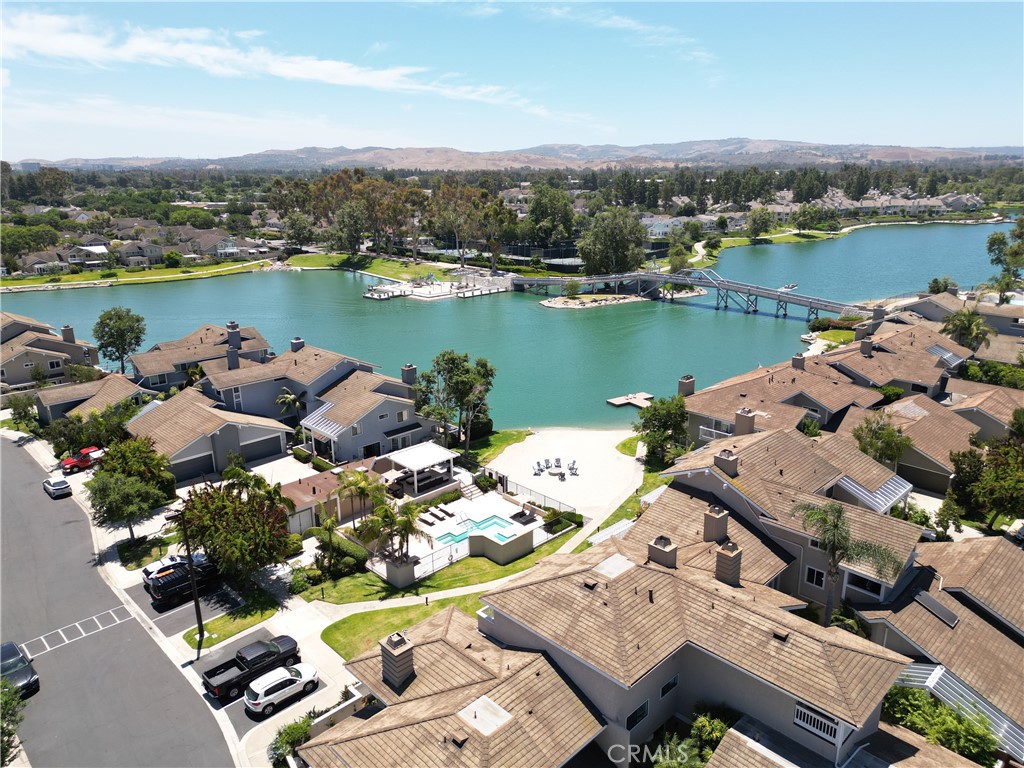 7 Lakeview Irvine, CA 92604 - Photo 2 of 51