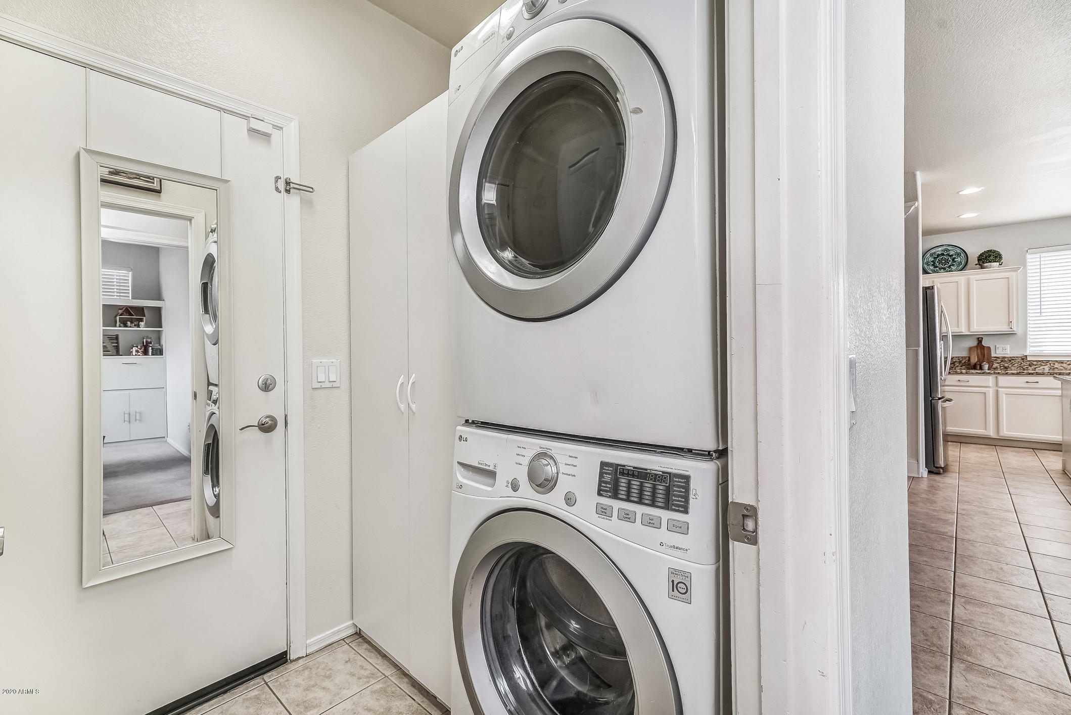 3880 East Timberline Road Gilbert, AZ 85297 - Photo 20 of 51 120-Laundry