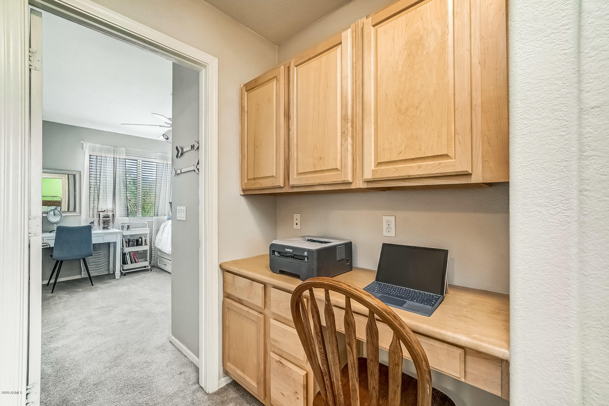 3880 East Timberline Road Gilbert, AZ 85297 - Photo 34 of 51 134-UpperLanding_Desk
