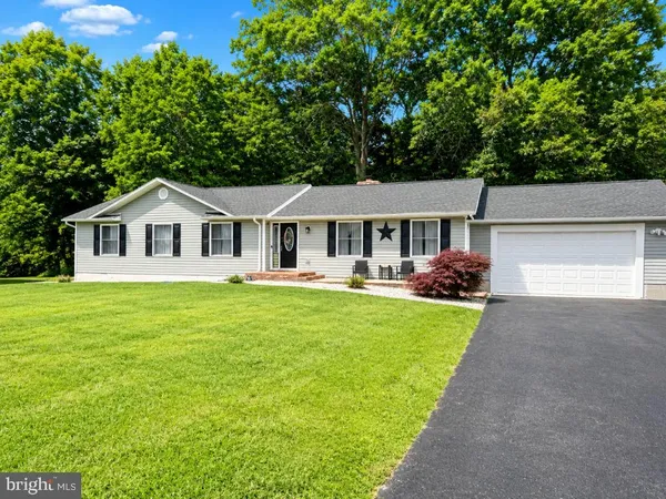 $450,000 | 45091 Scotch Neck Road, Hollywood, MD 20636