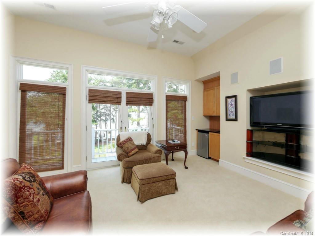 15415 Jetton Road, Unit 4 Cornelius, NC 28031 - Photo 11 of 24 Gallery Image 11