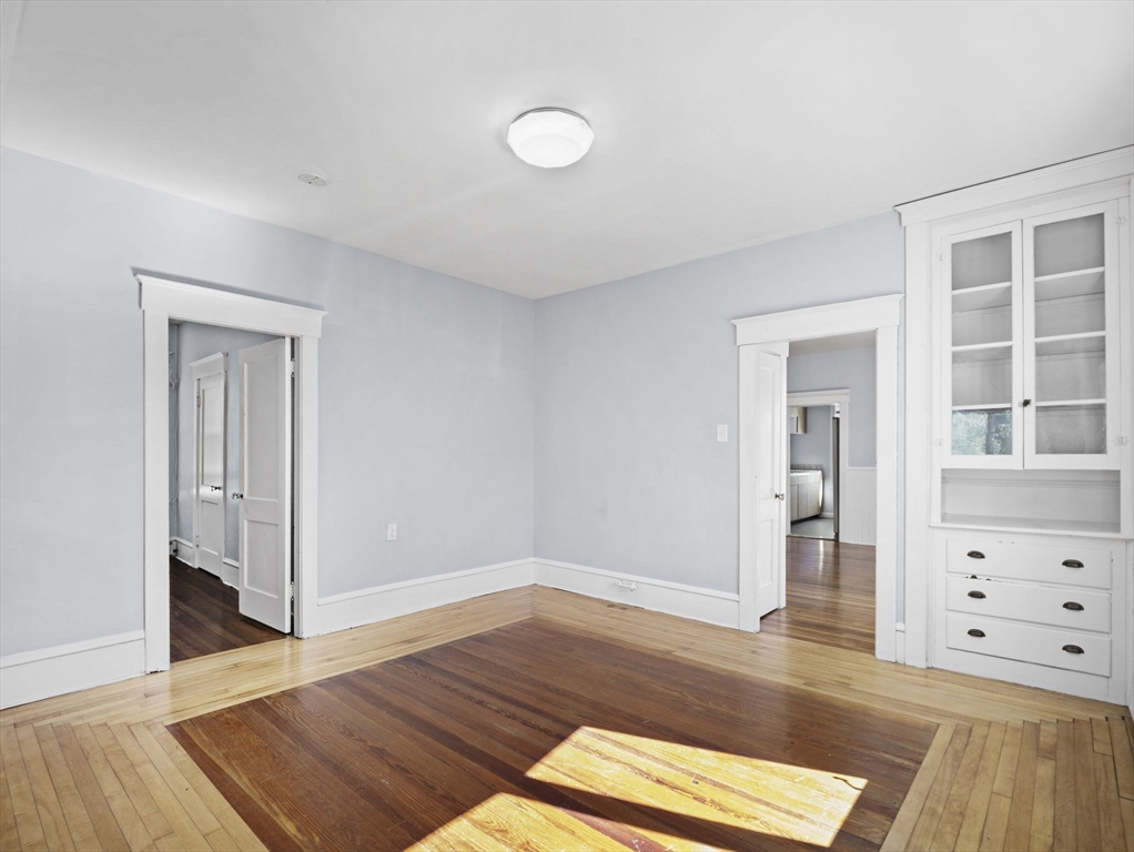 306 Mott Street Fall River, MA 02721 - Photo 3 of 42
