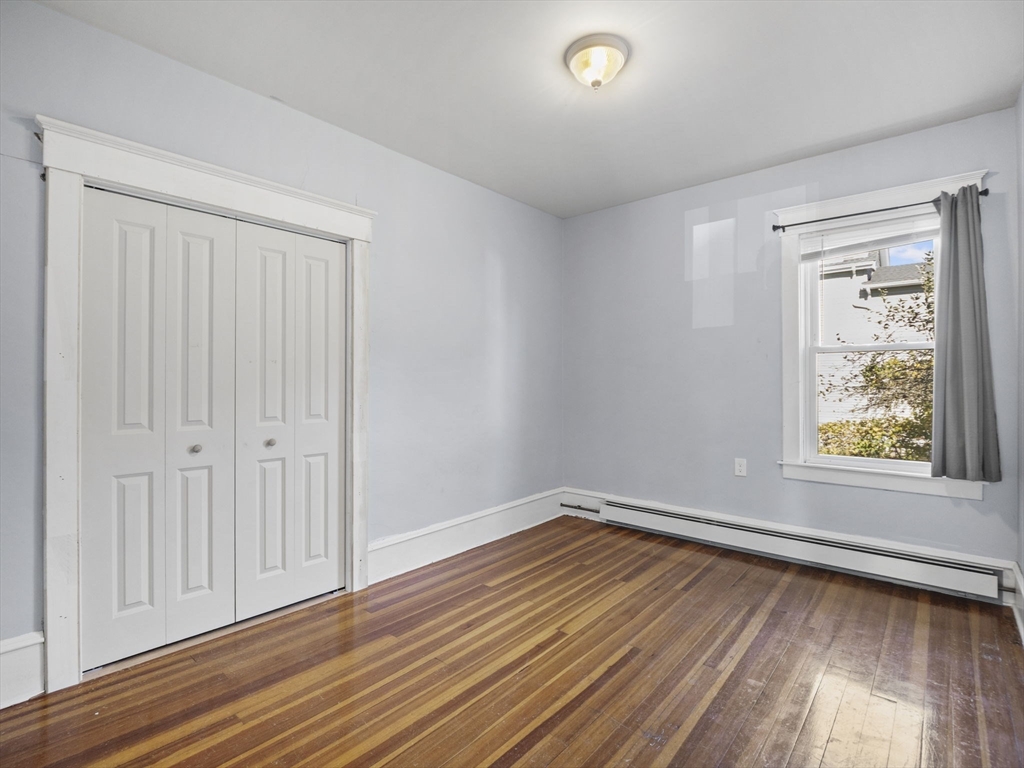 306 Mott Street Fall River, MA 02721 - Photo 4 of 42