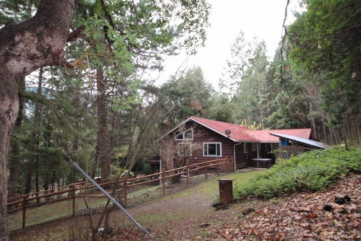 3718 Thompson Creek Road Jacksonville, OR 97530 - Photo 1 of 27 Primary Photo