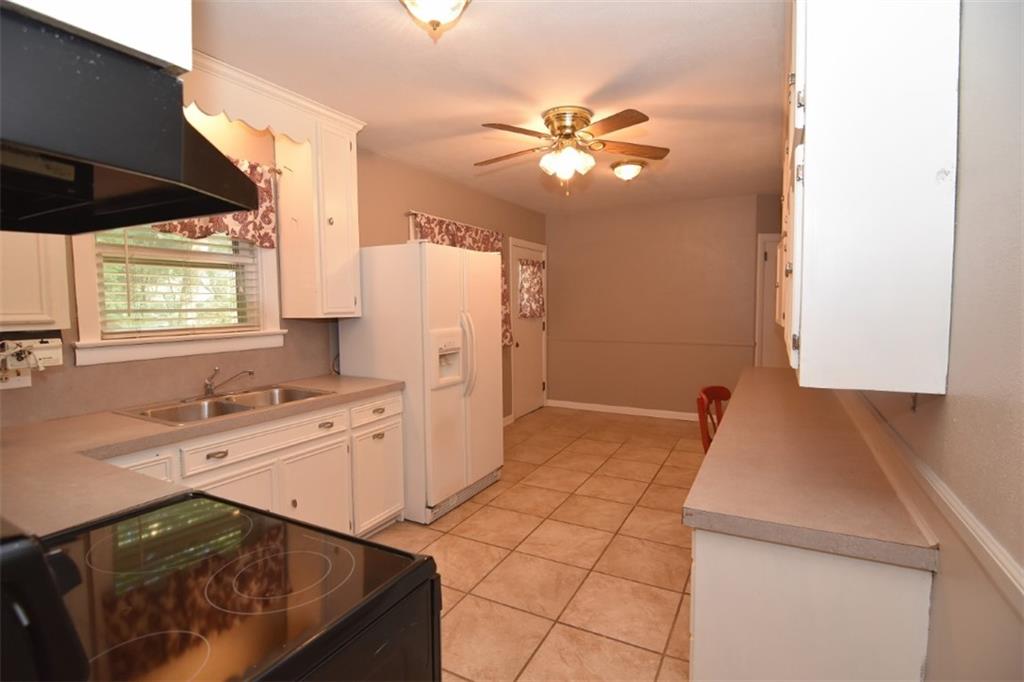 3655 County Home Road Conover, NC 28613 - Photo 4 of 32 Gallery Image 4