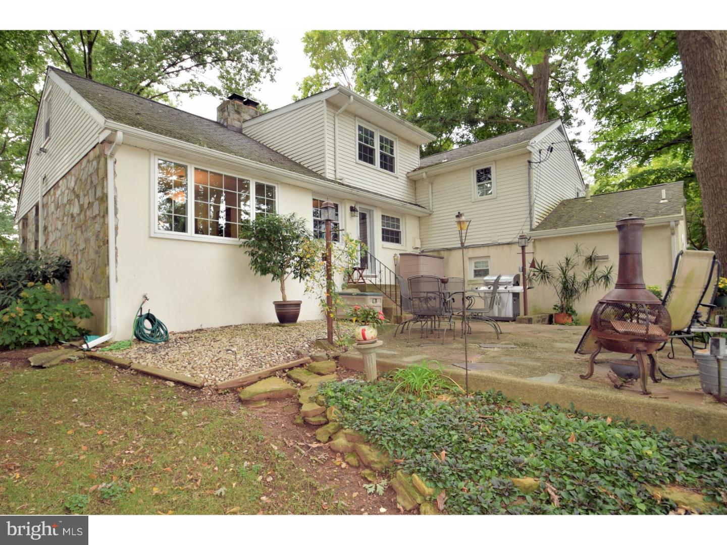 2315 Springview Road East Norriton, PA 19401 - Photo 22 of 25 Patio