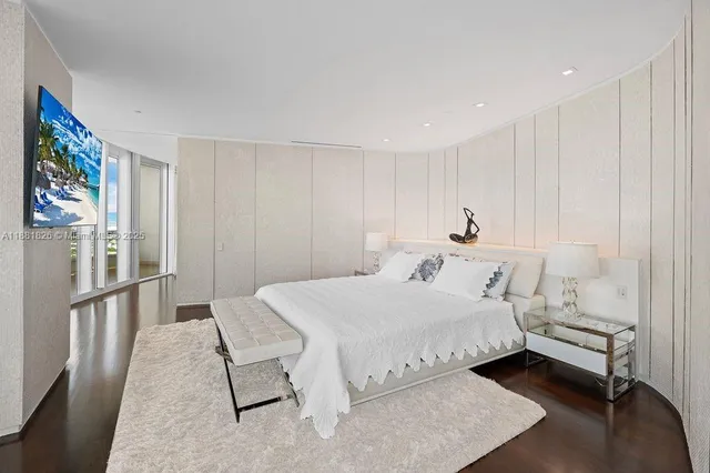 $7,370,000 | 1643 Brickell Avenue, Unit 4102, Miami, FL 33129