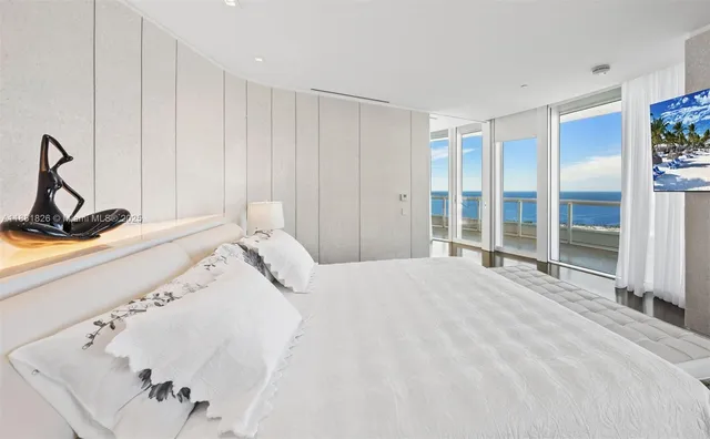 $7,370,000 | 1643 Brickell Avenue, Unit 4102, Miami, FL 33129