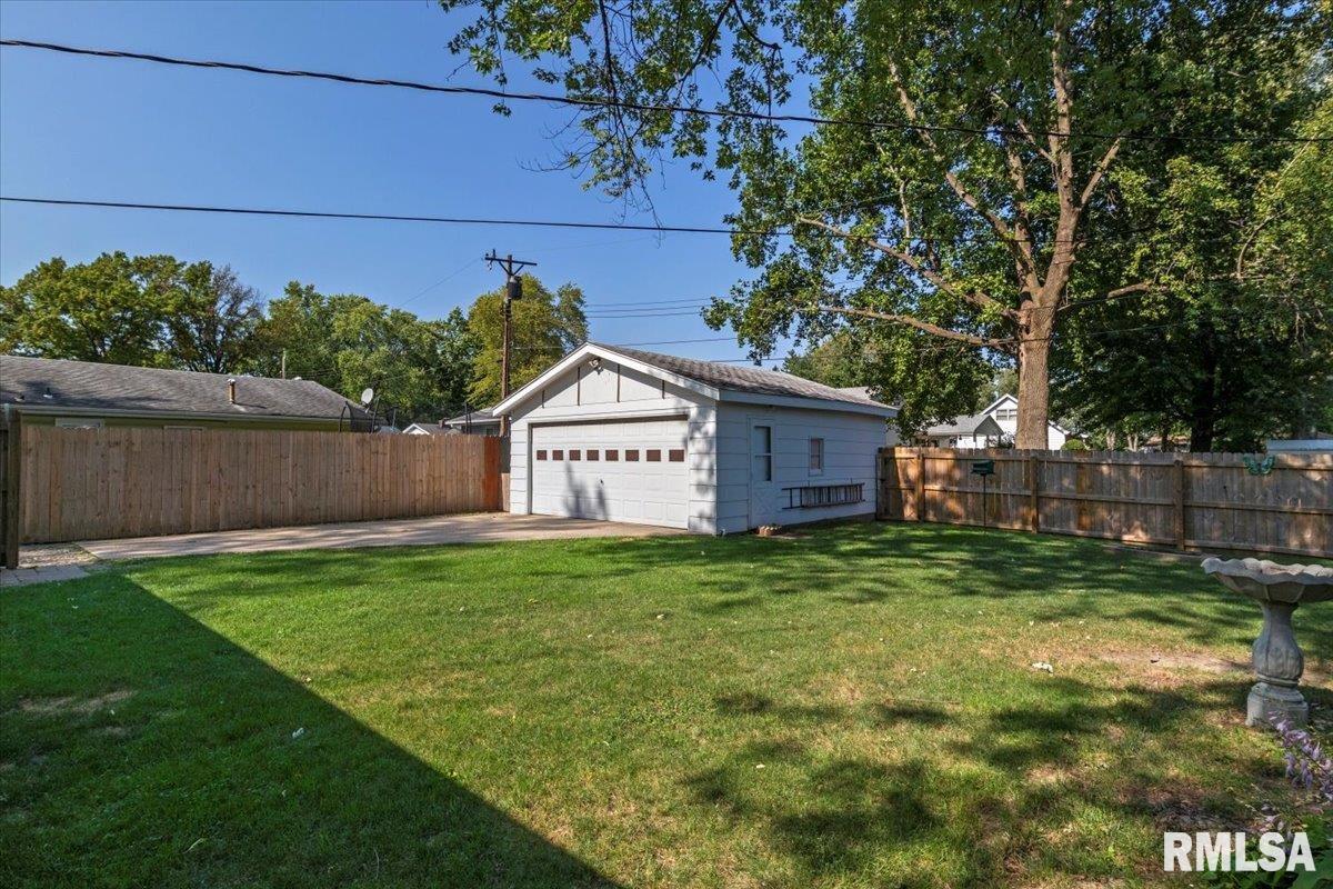 68 Delmar Drive Springfield, IL 62703 - Photo 27 of 30