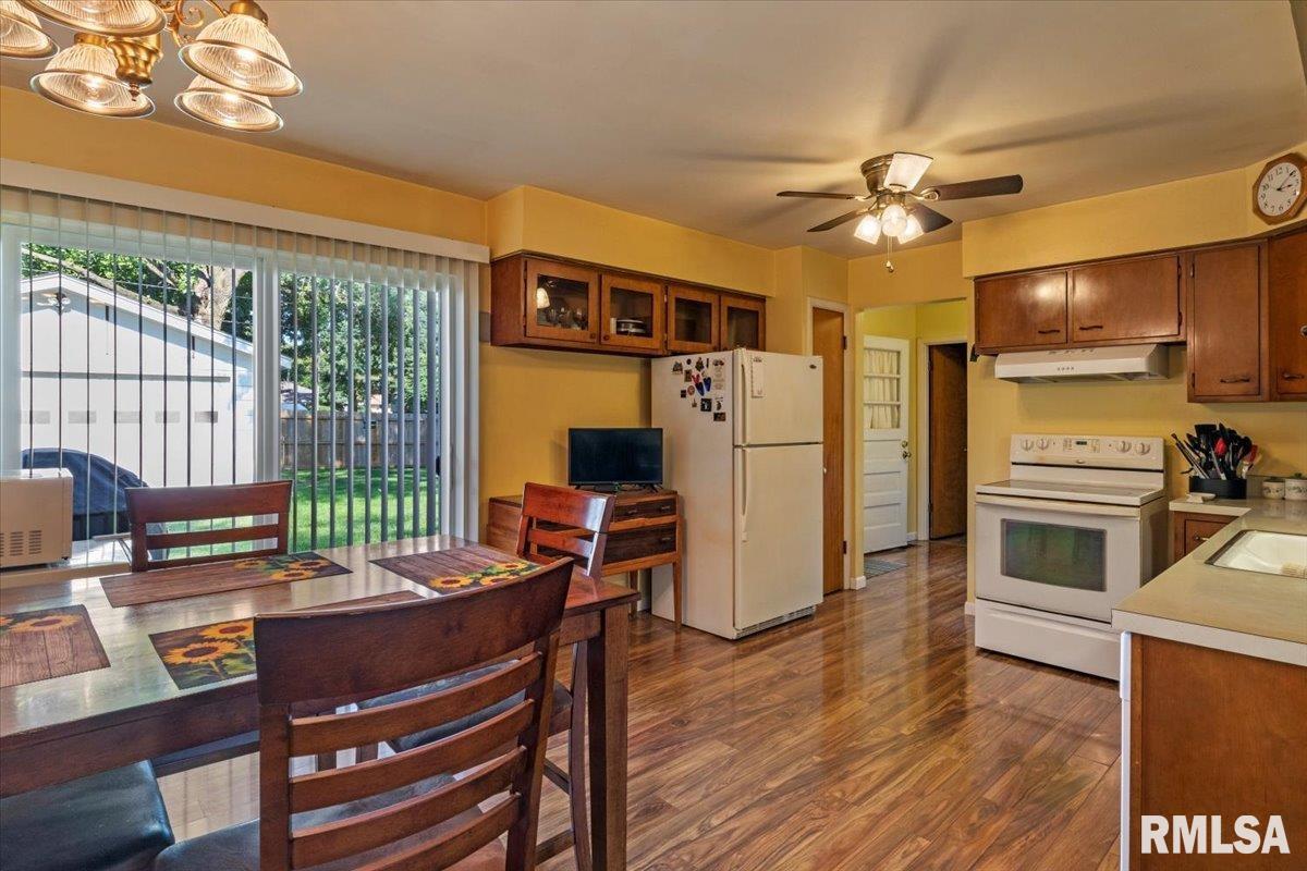 68 Delmar Drive Springfield, IL 62703 - Photo 5 of 30