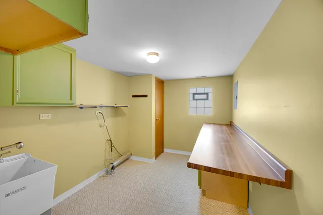 $150,000 | 1114 Ashland Avenue, Chicago Heights, IL 60411