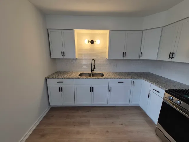 $163,500 | 218 West 10th Street, Streator, IL 61364