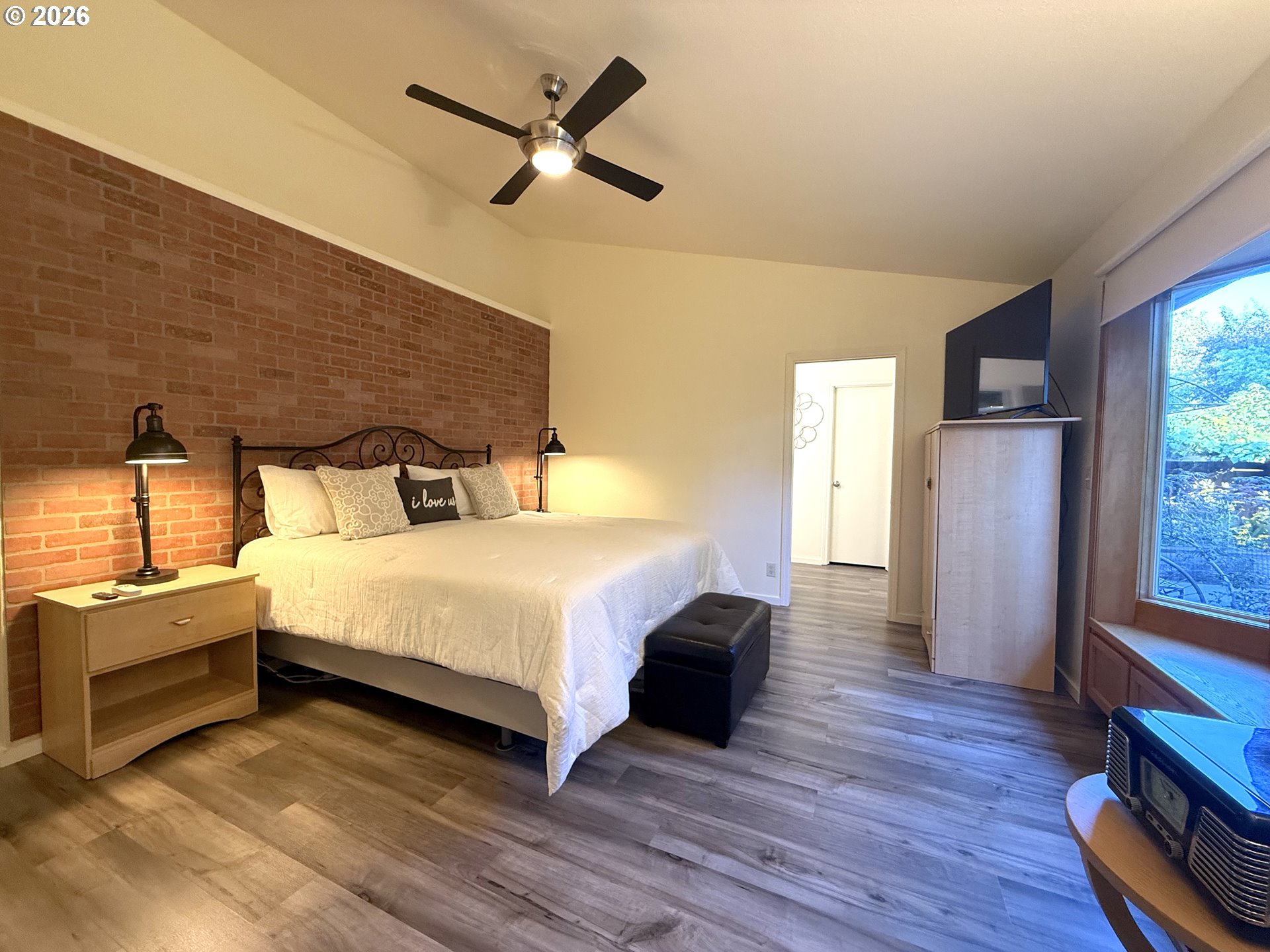 1487 Kyiv Street Springfield, OR 97477 - Photo 24 of 48 Owner's Suite Bedroom