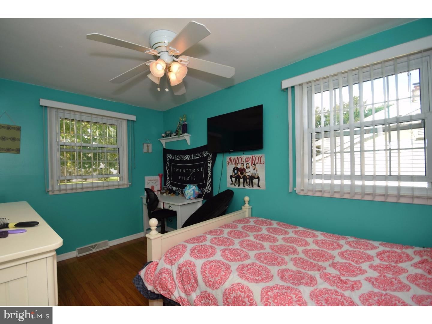 444 Robin Road Hatboro, PA 19040 - Photo 13 of 25 Bedroom 2